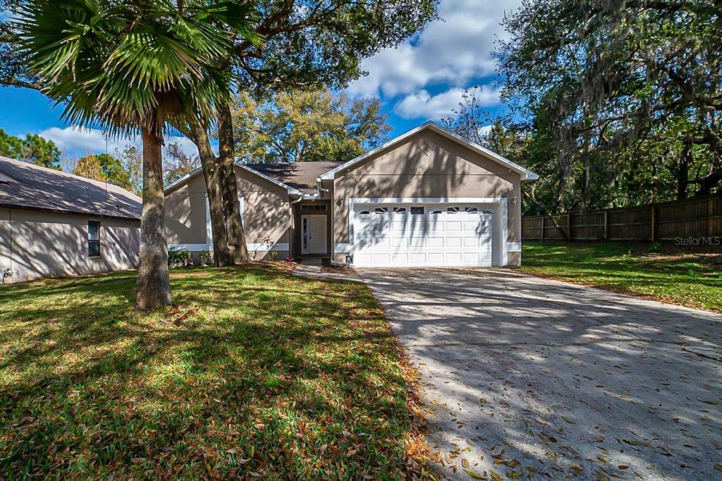 Property Photo:  809 Dekleva Drive  FL 32712 