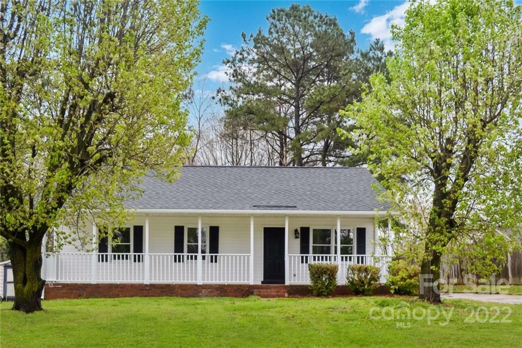 Property Photo:  602 Dixie Street  NC 28021 