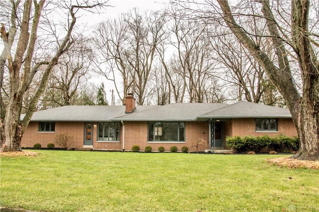 Property Photo: 4287 Overland Trail OH 45429