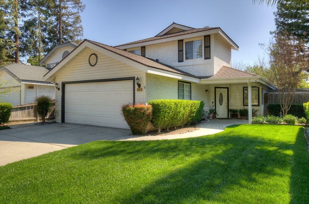 Property Photo:  663 E Rock Creek Lane  CA 93730 