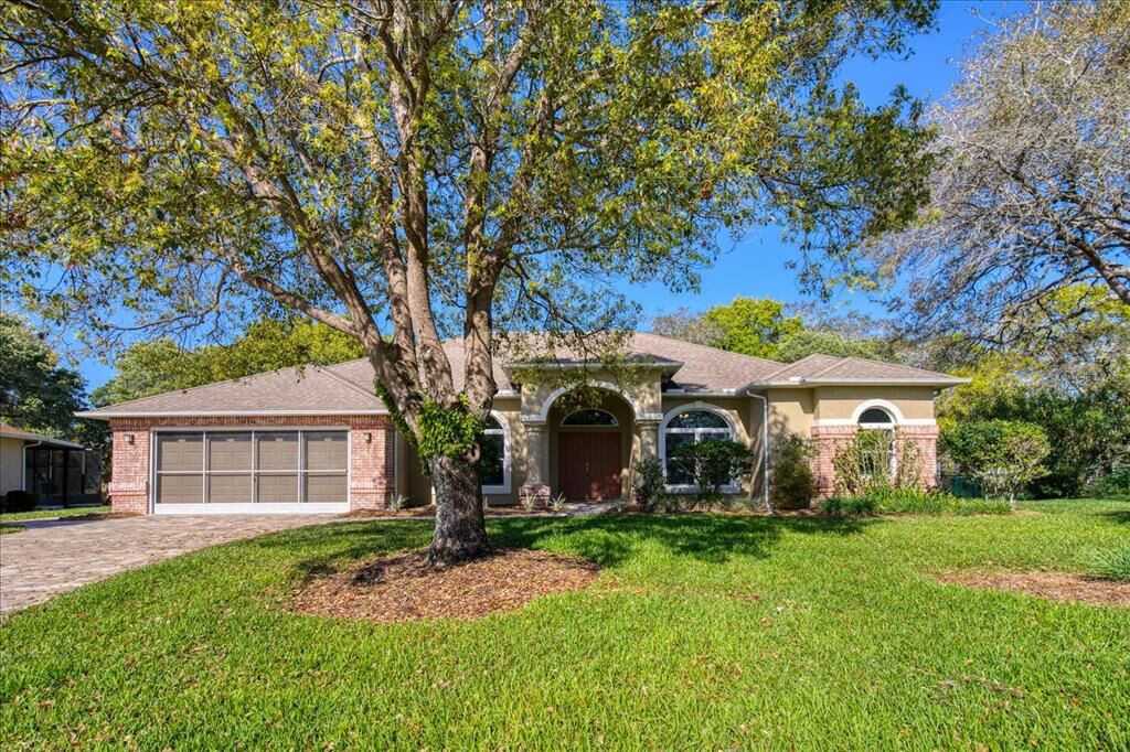 Property Photo:  10314 Audie Brook Drive  FL 34608 