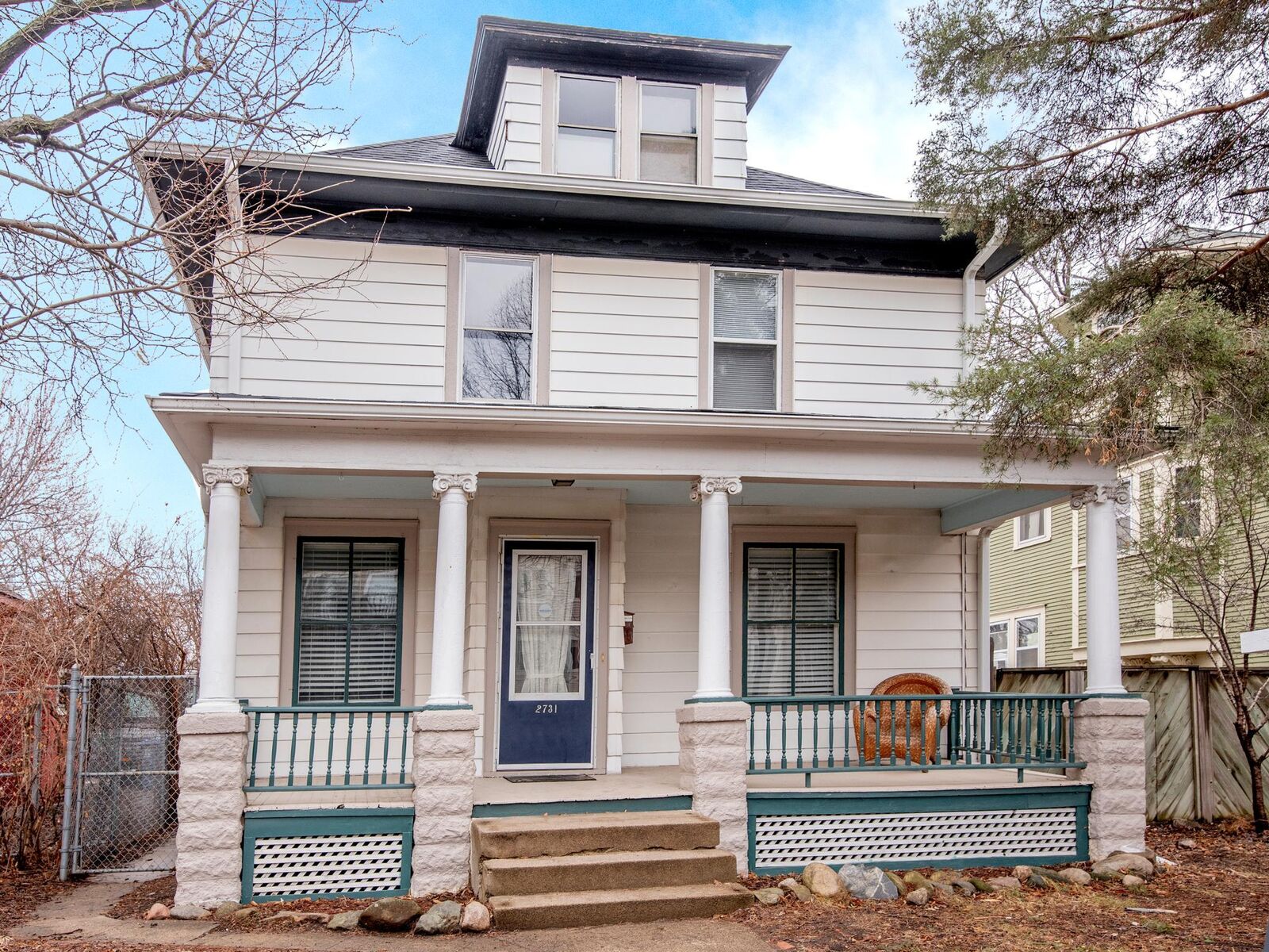 Property Photo: 2731 2nd Avenue S MN 55408