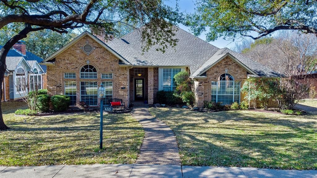 Property Photo:  6321 Thornbranch Drive  TX 75093 
