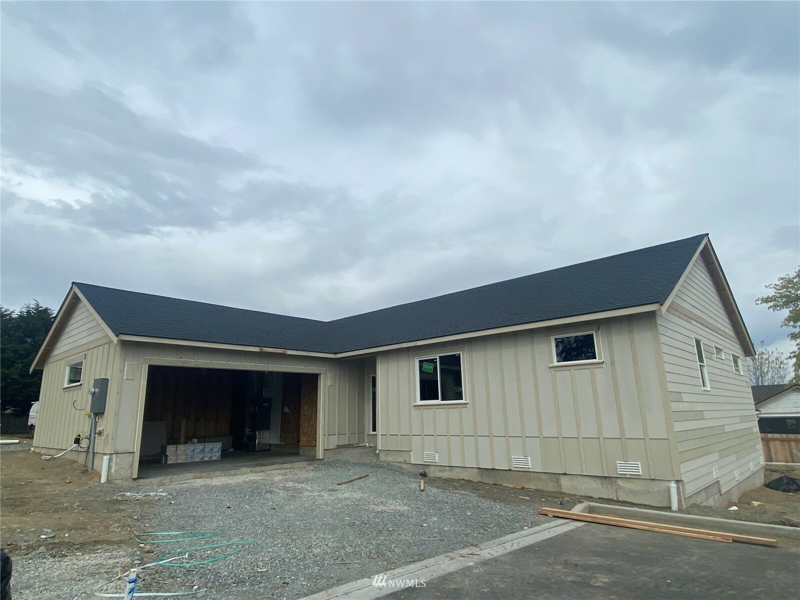 Property Photo: 7125 276th Street NW WA 98292