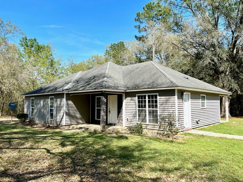 Property Photo:  230 Trail Of Hawk Road  GA 31643 