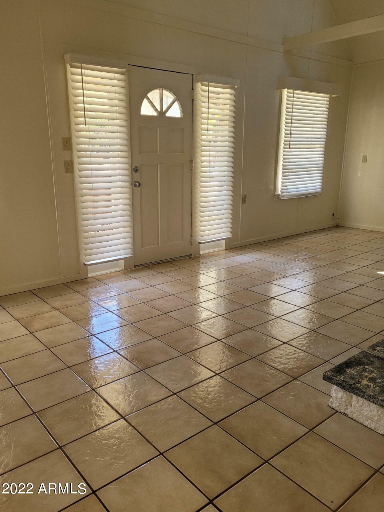 Property Photo:  1015 S Ash Avenue  AZ 85281 