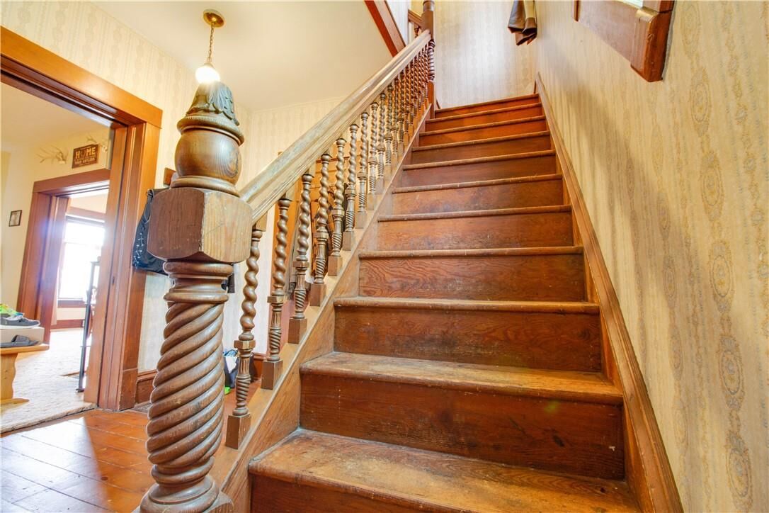 Property Photo:  109 S Chestnut Street  IL 61863 