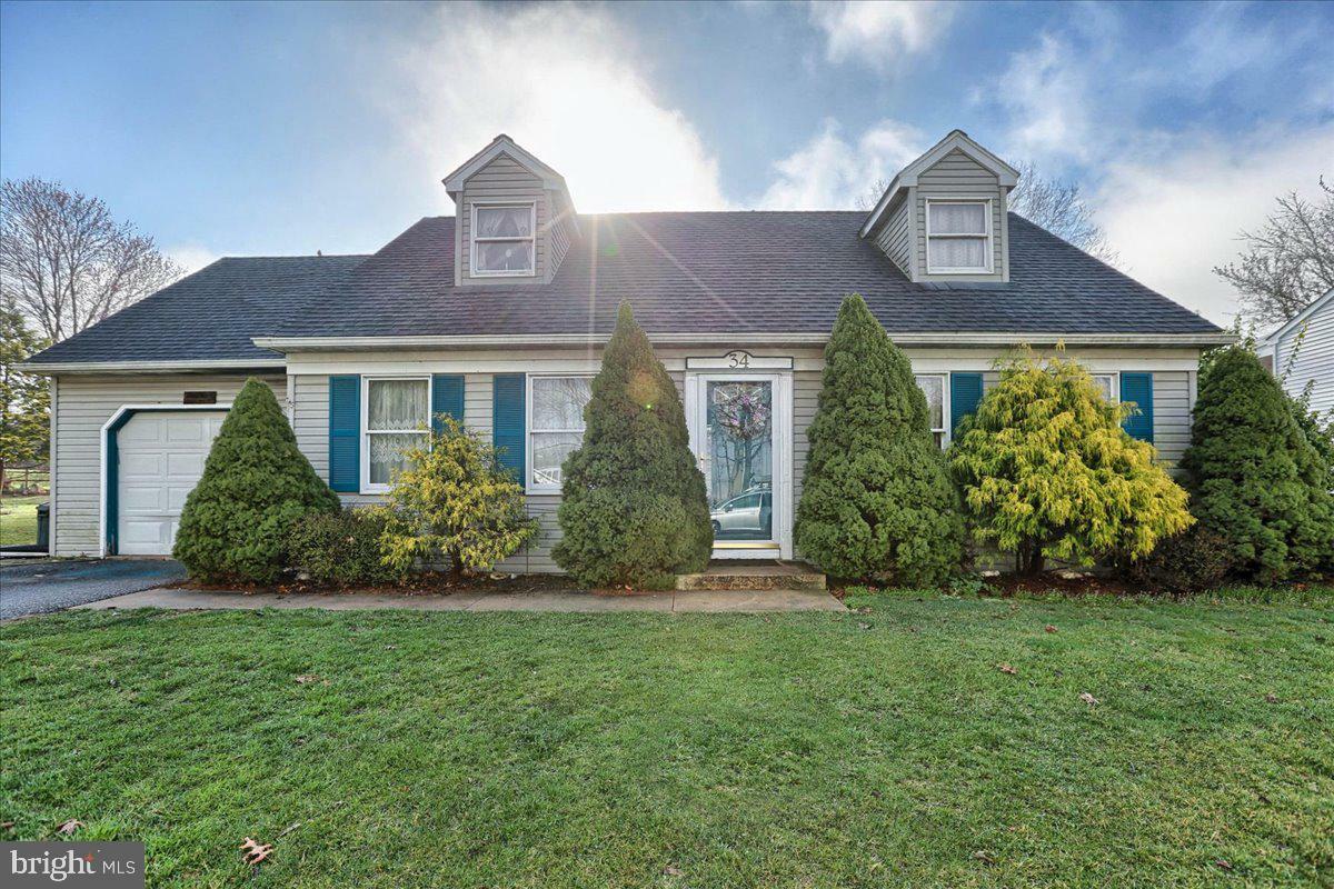 Property Photo:  34 Rosewood Lane  PA 17547 