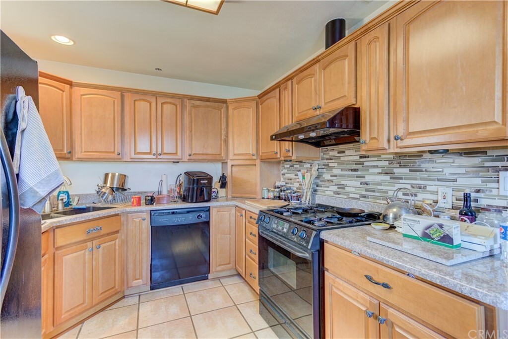 Property Photo: 600 Tierra Street CA 93420