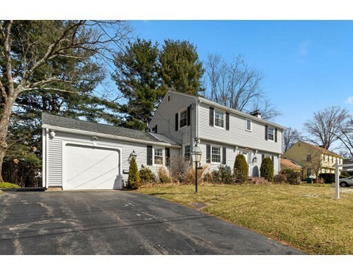 Property Photo: 25 Wayside Ln MA 01852