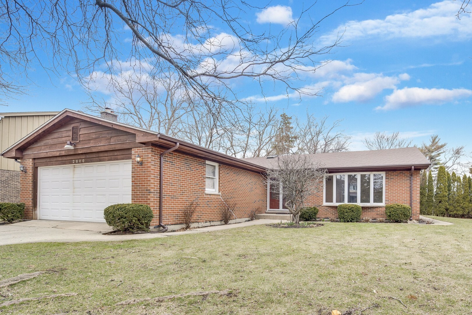 Property Photo: 2800 Floral Drive IL 60062