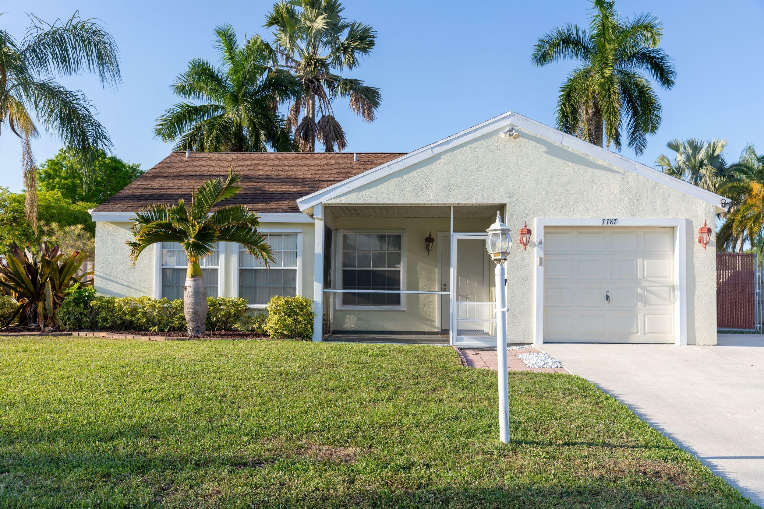 Property Photo:  7787 Ridgewood Drive  FL 33467 