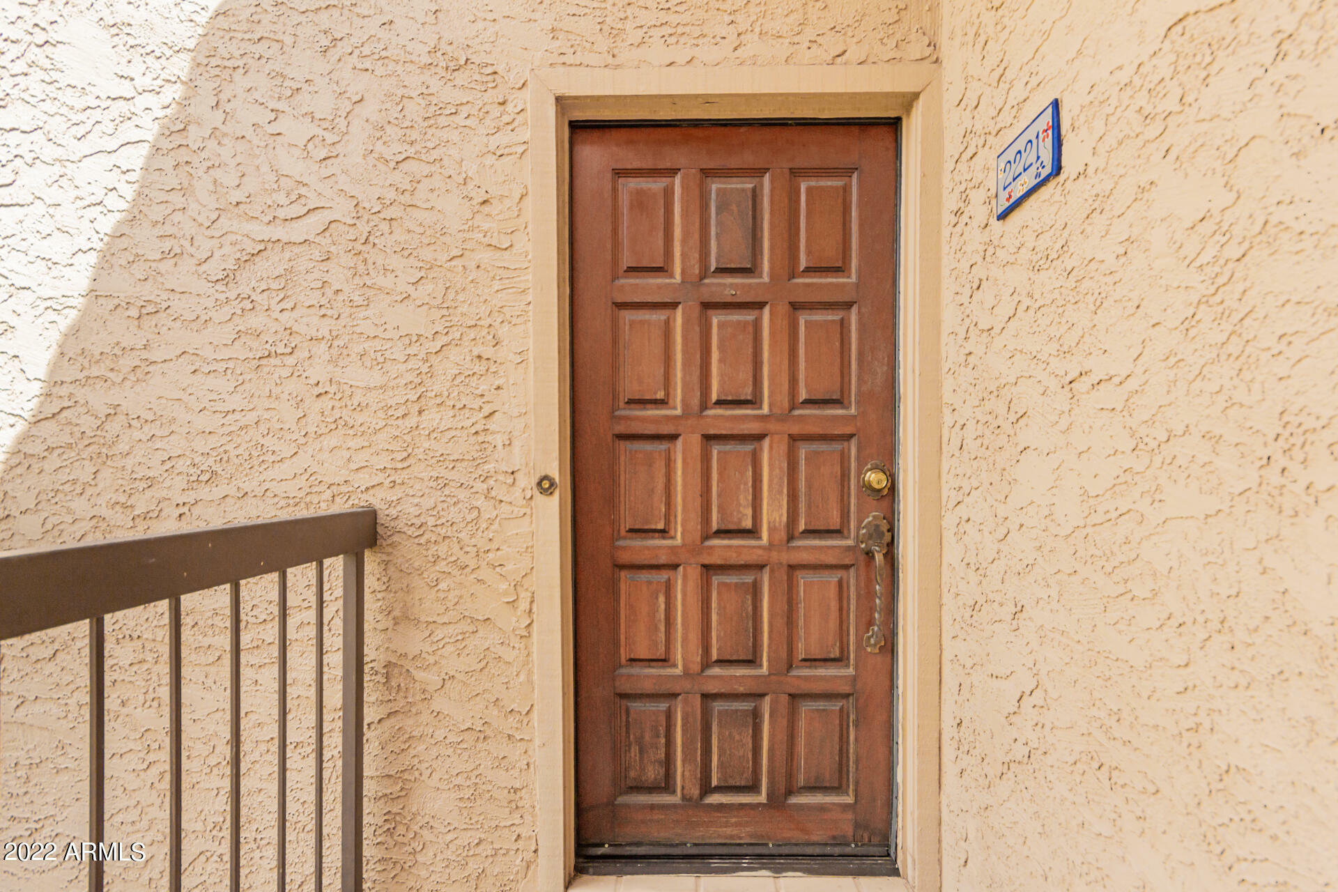 Property Photo:  10410 N Cave Creek Road 2221  AZ 85020 