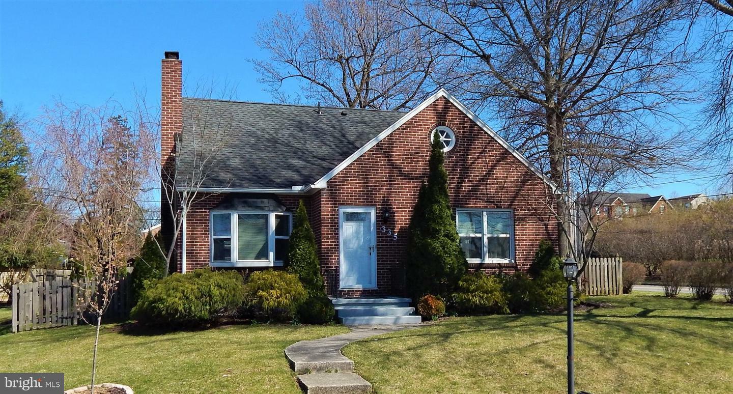 Property Photo:  335 Pinehurst Road  PA 17402 