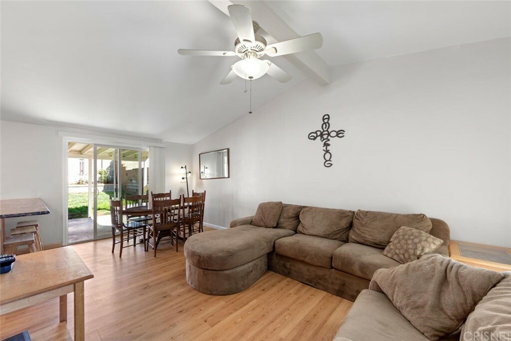 Property Photo:  19359 Four Oaks Street  CA 91351 