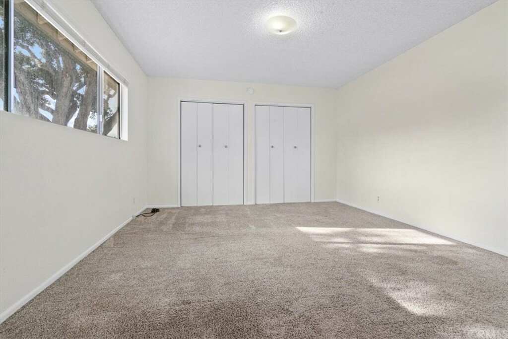 Property Photo:  995 Napa  CA 93442 