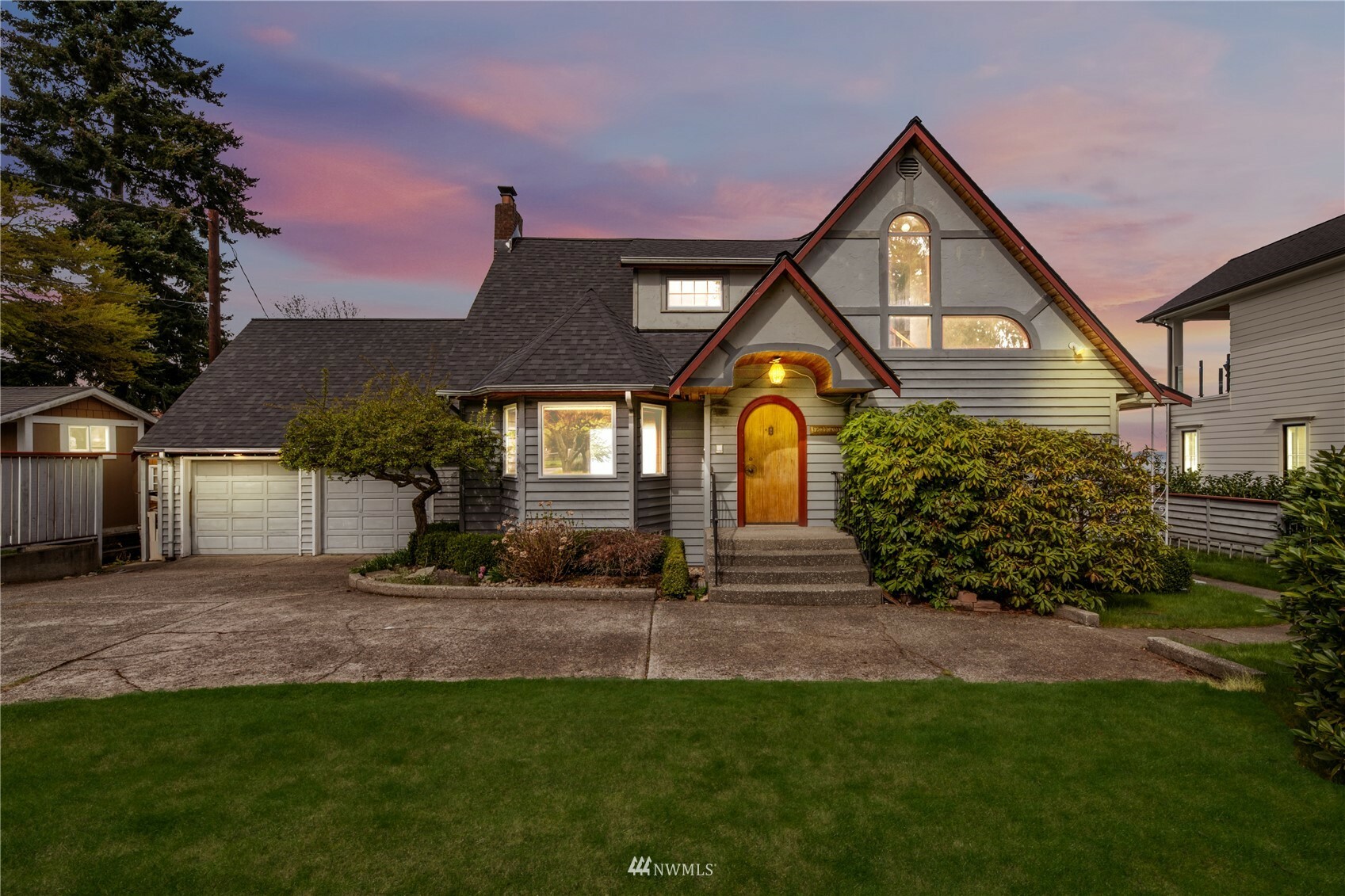 Property Photo: 3821 Shore Avenue WA 98203