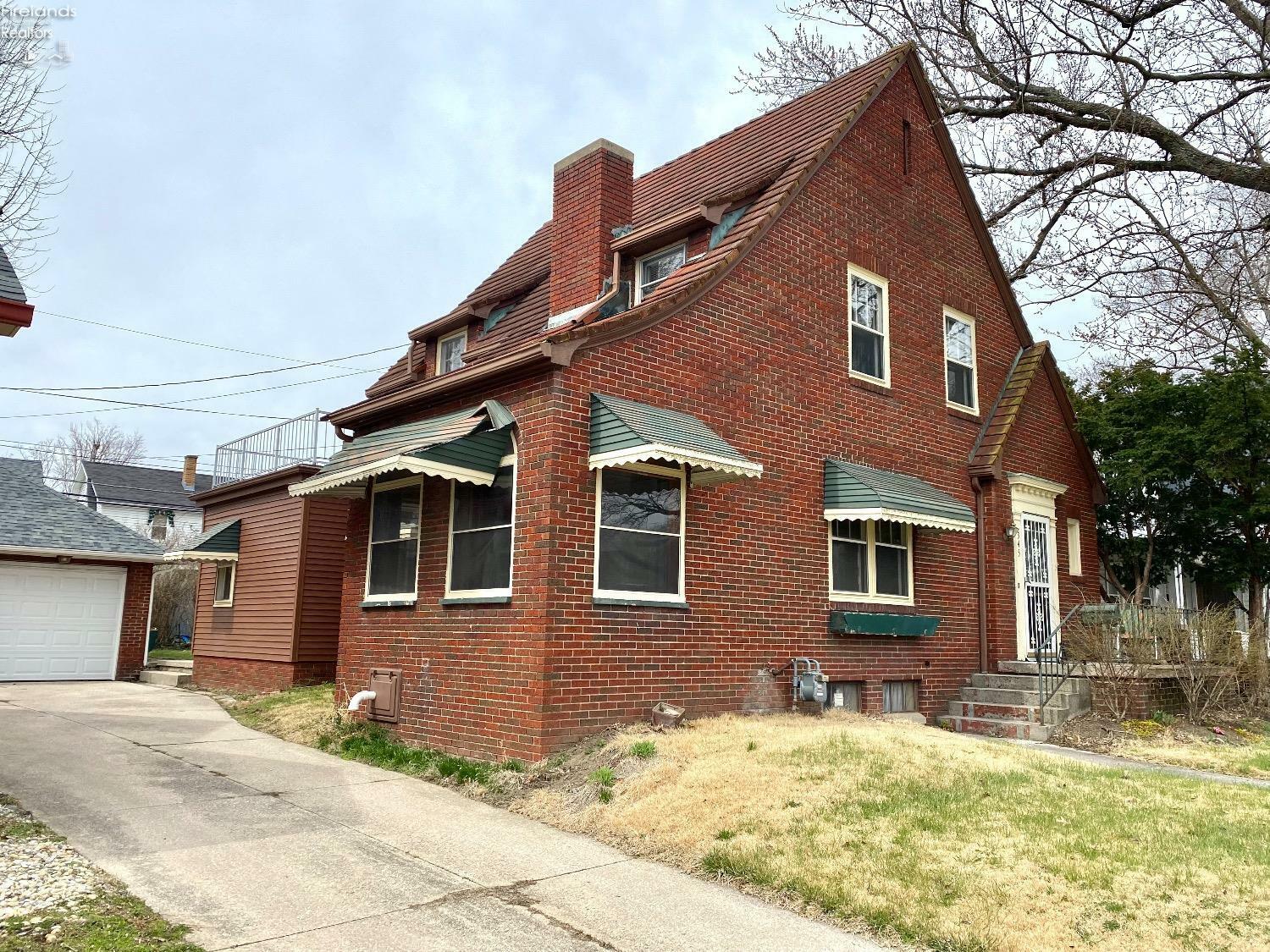 Property Photo:  345 N Washington Street  OH 44883 