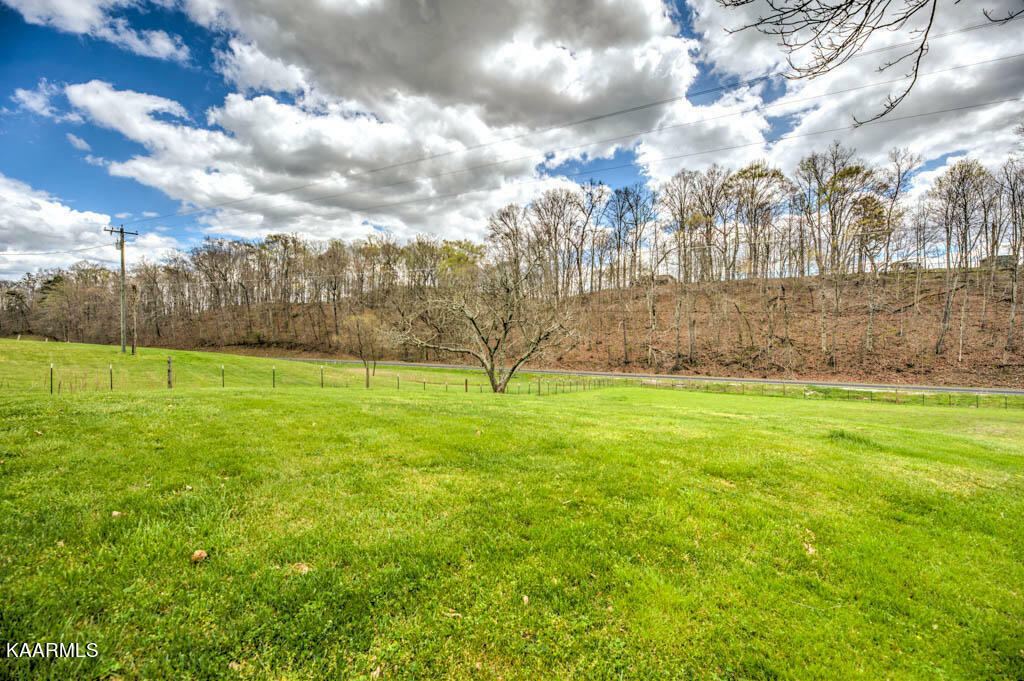 Property Photo:  566 Granite Rd  TN 37716 