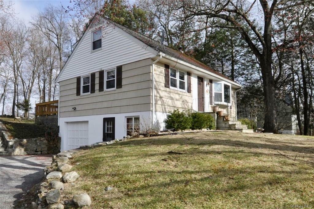 Property Photo: 3770 Valleyview Street NY 10547