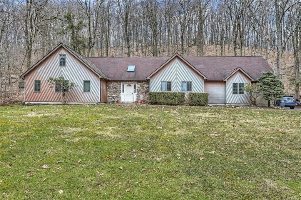 Property Photo:  135 Youngblood Road  NY 12549 