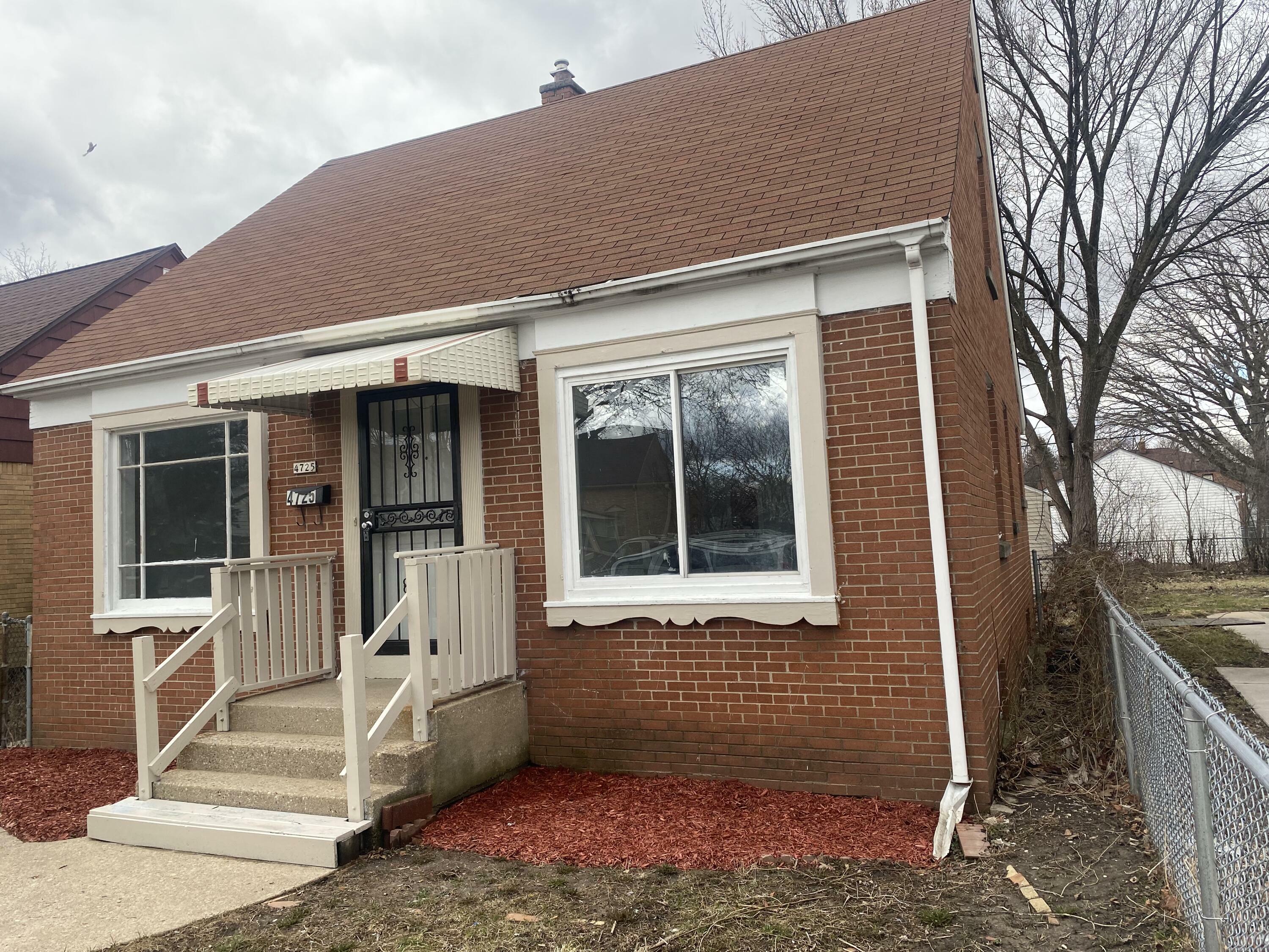Property Photo: 4725 N 42nd St WI 53209