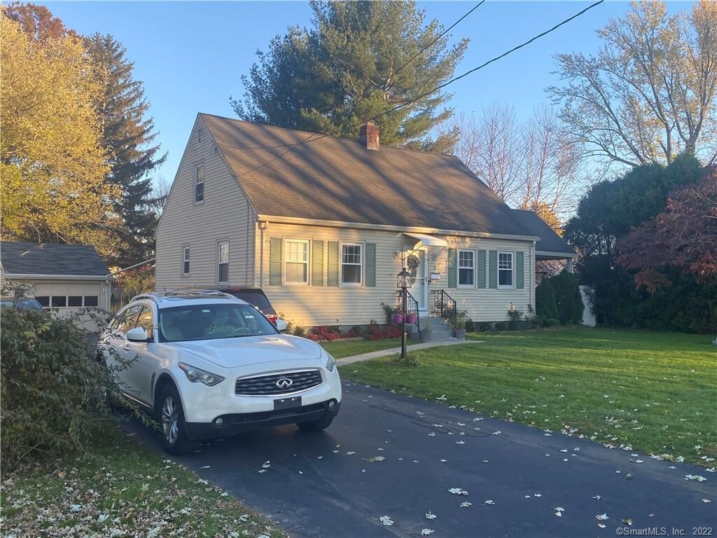 Property Photo:  1 West Street  CT 06096 