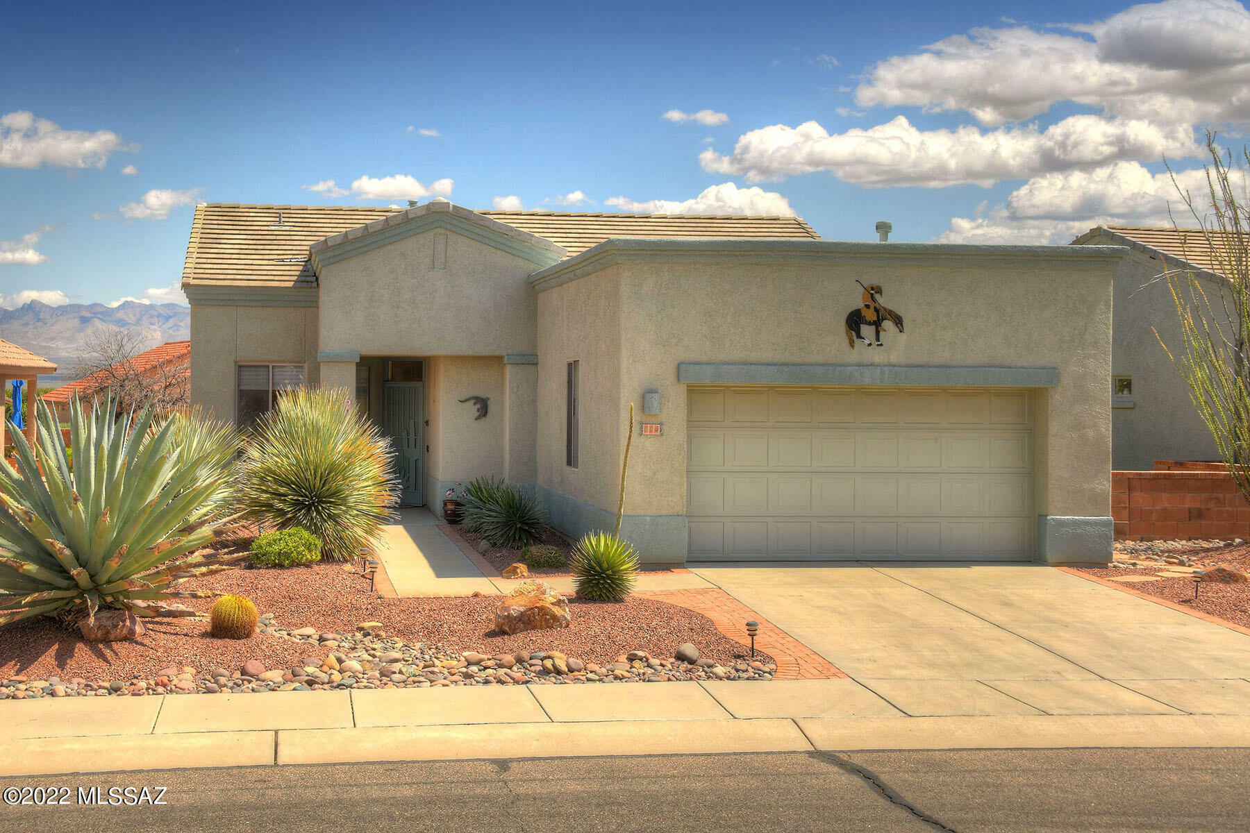 Property Photo:  224 N Crocodile Rock Drive  AZ 85614 