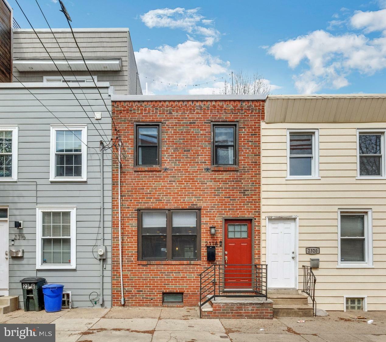 Property Photo: 2318 E Thompson Street PA 19125