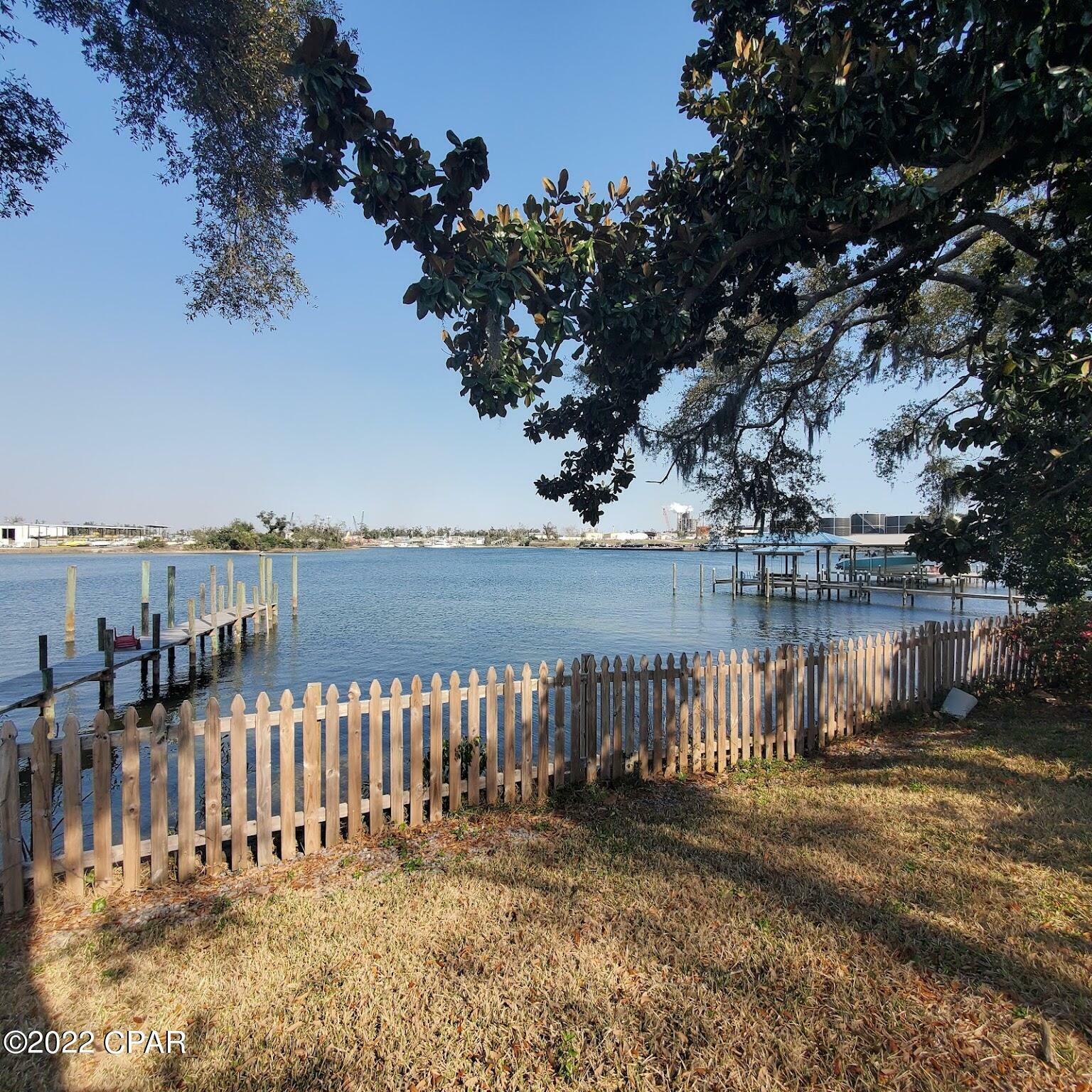 Property Photo:  1920 Dewitt Street  FL 32401 