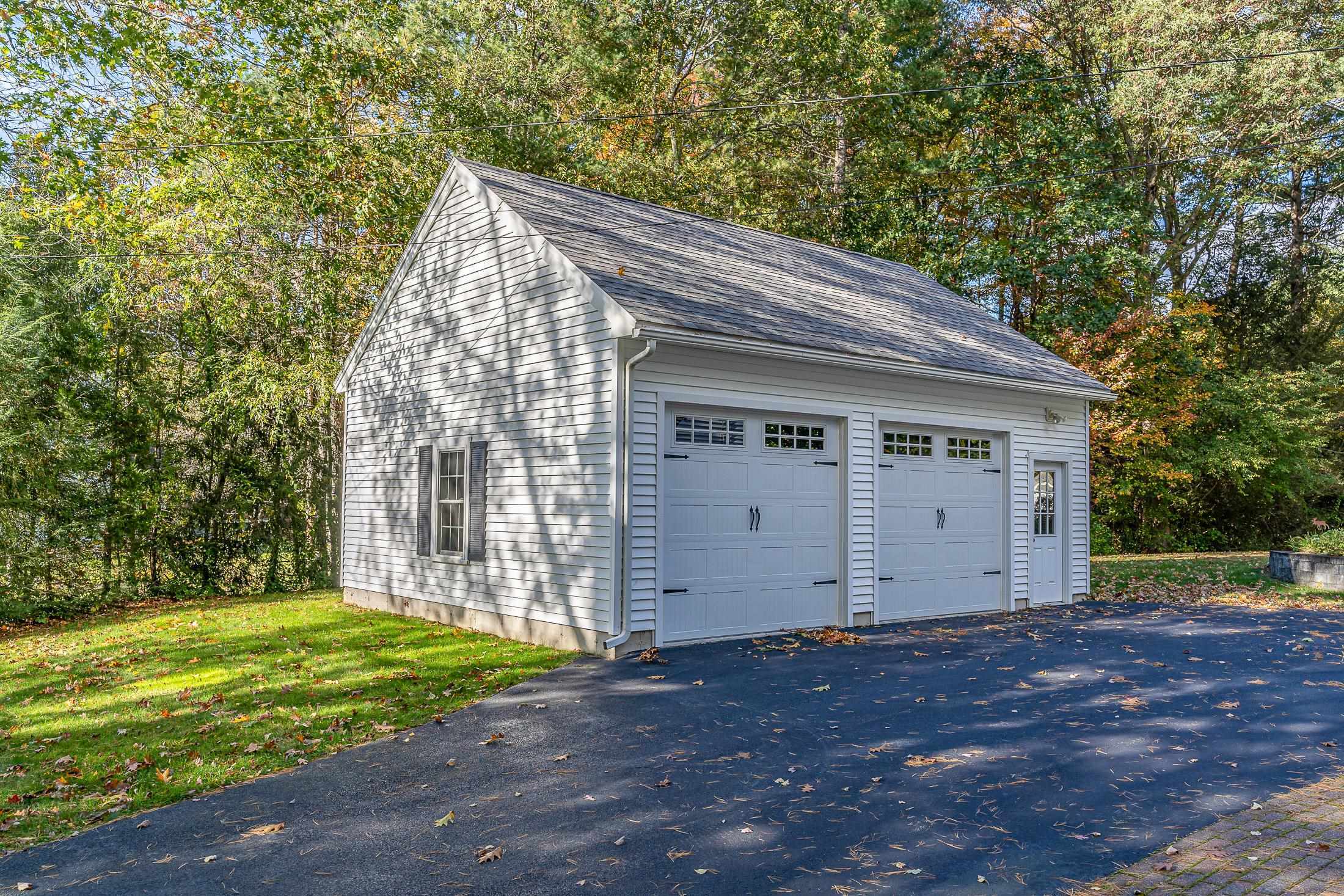 Property Photo:  22 Butterfield Lane  NH 03885 