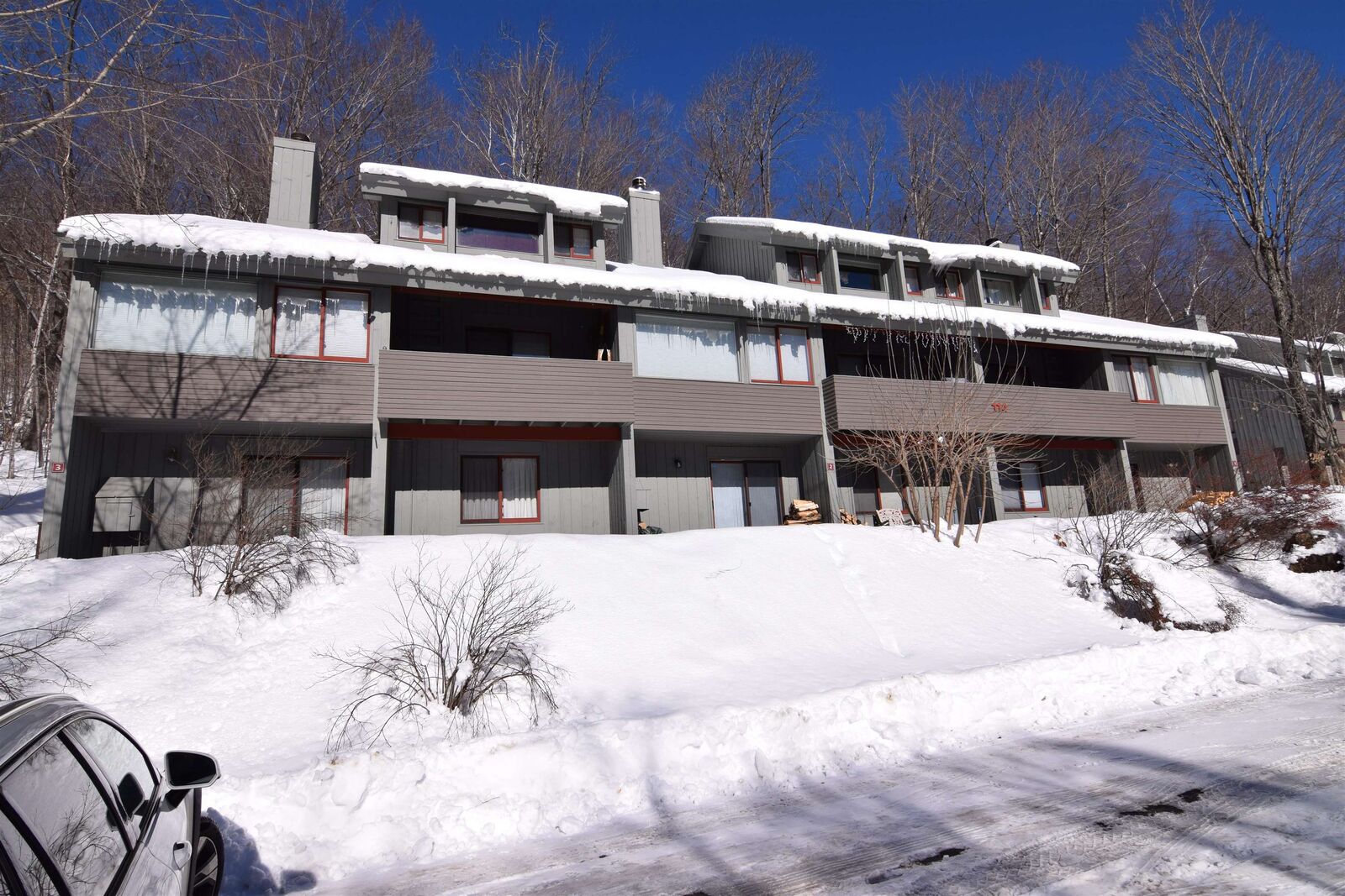 Property Photo:  114 Easterly Road 2  NH 03251 