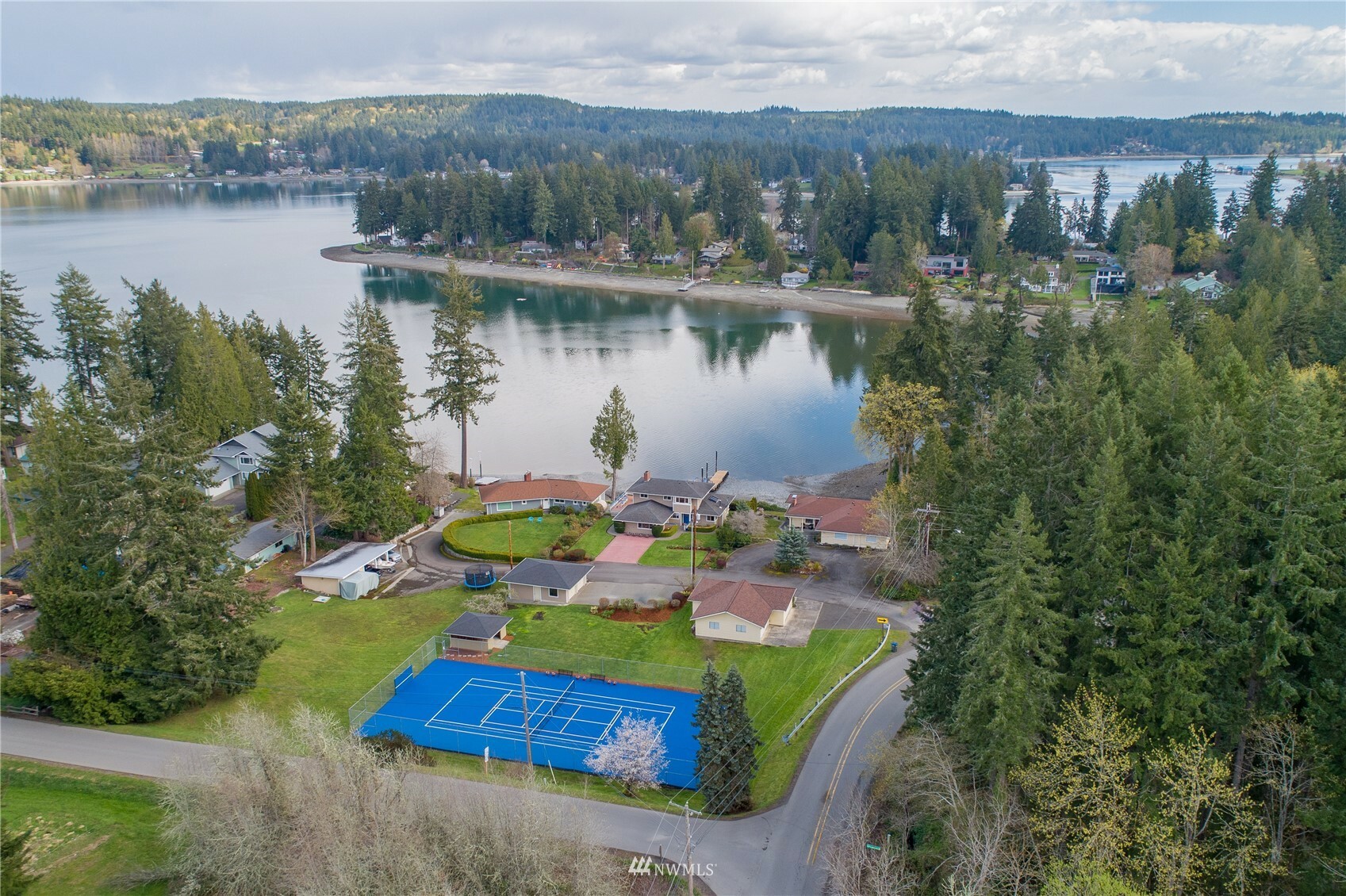 Property Photo:  15790 Virginia Loop Road NE  WA 98370 