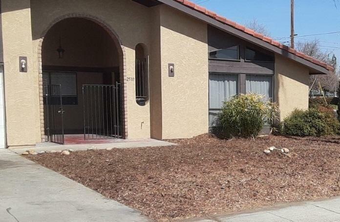 Property Photo:  2510 W Tulare Avenue  CA 93277 