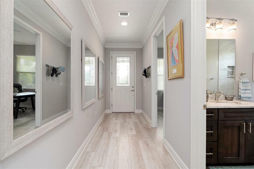 Property Photo: 2818 Corrine Street FL 33605