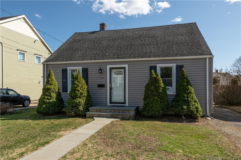 Property Photo:  595 Ruth Street  CT 06606 