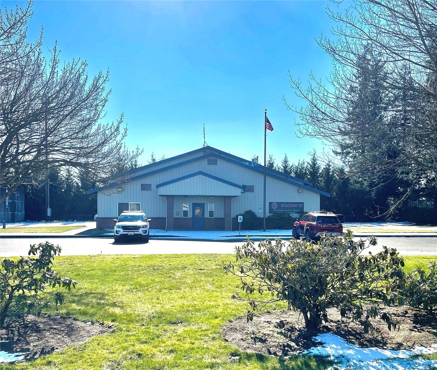 Property Photo: 633 E Wiser Lake Road WA 98264