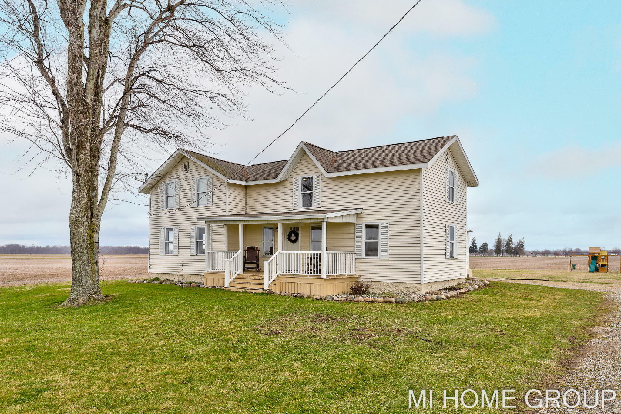 Property Photo: 210 E Union City Road MI 49036