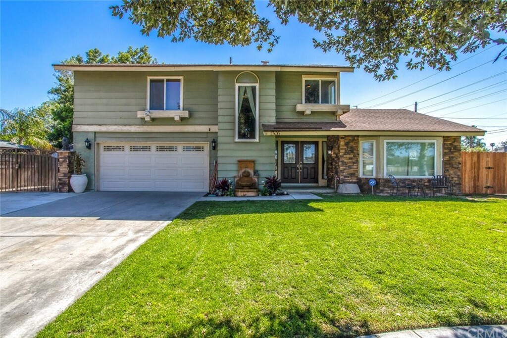 Property Photo:  1306 Rosalie Court  CA 92374 