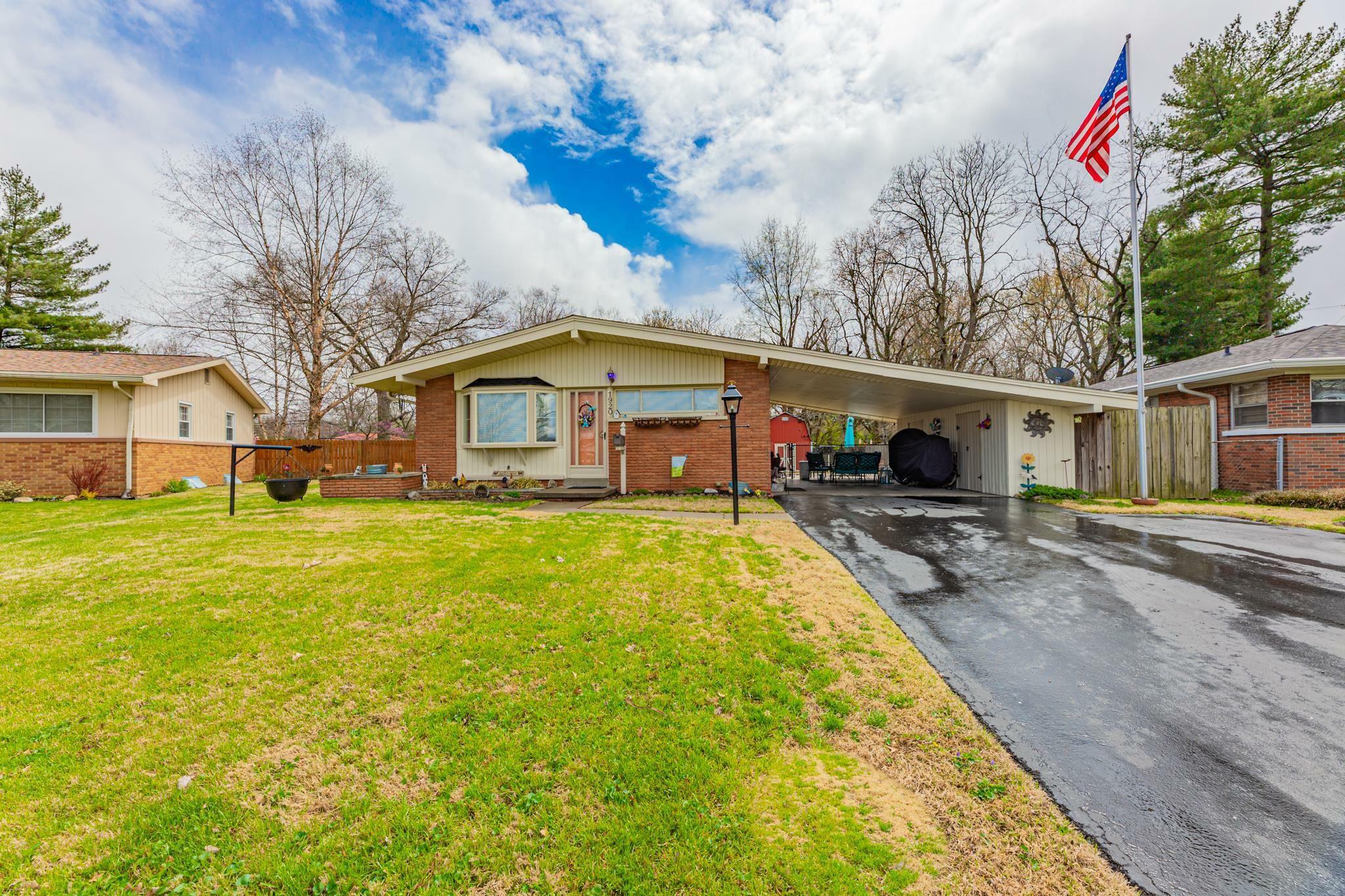 Property Photo:  1920 S Parker Drive  IN 47714 