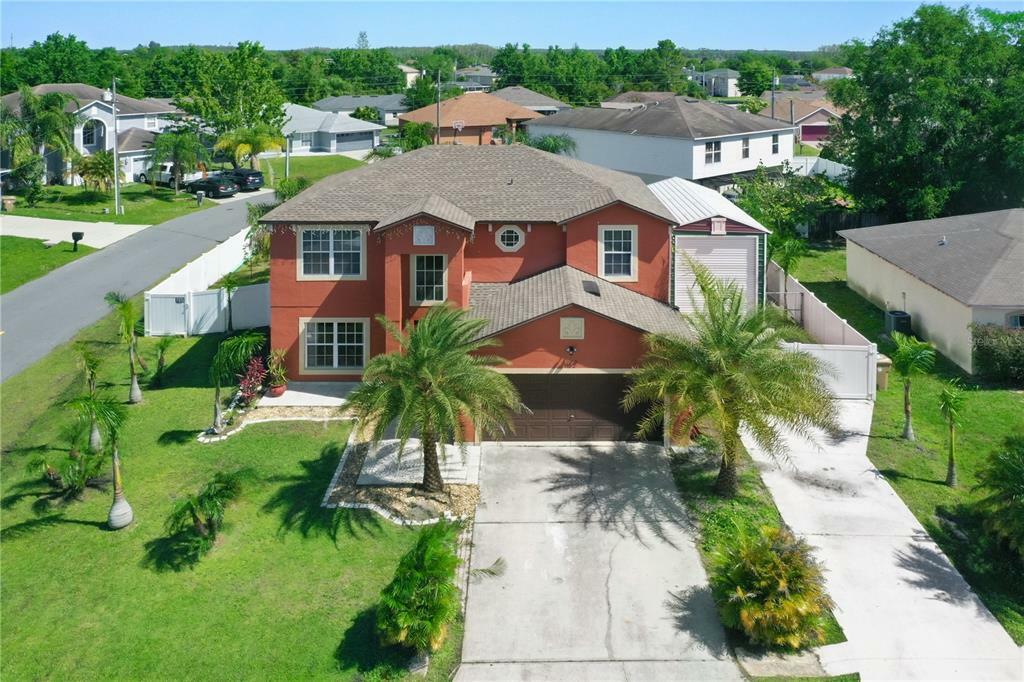 Property Photo:  1152 Orne Court  FL 34759 