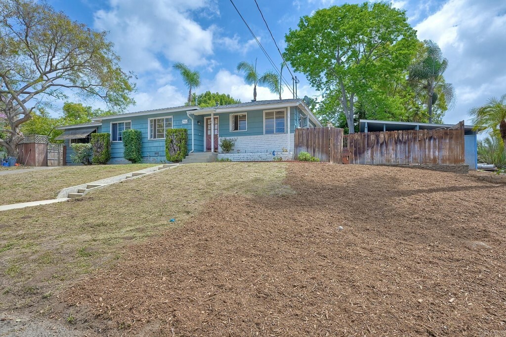 Property Photo: 394 Girard Way CA 92084