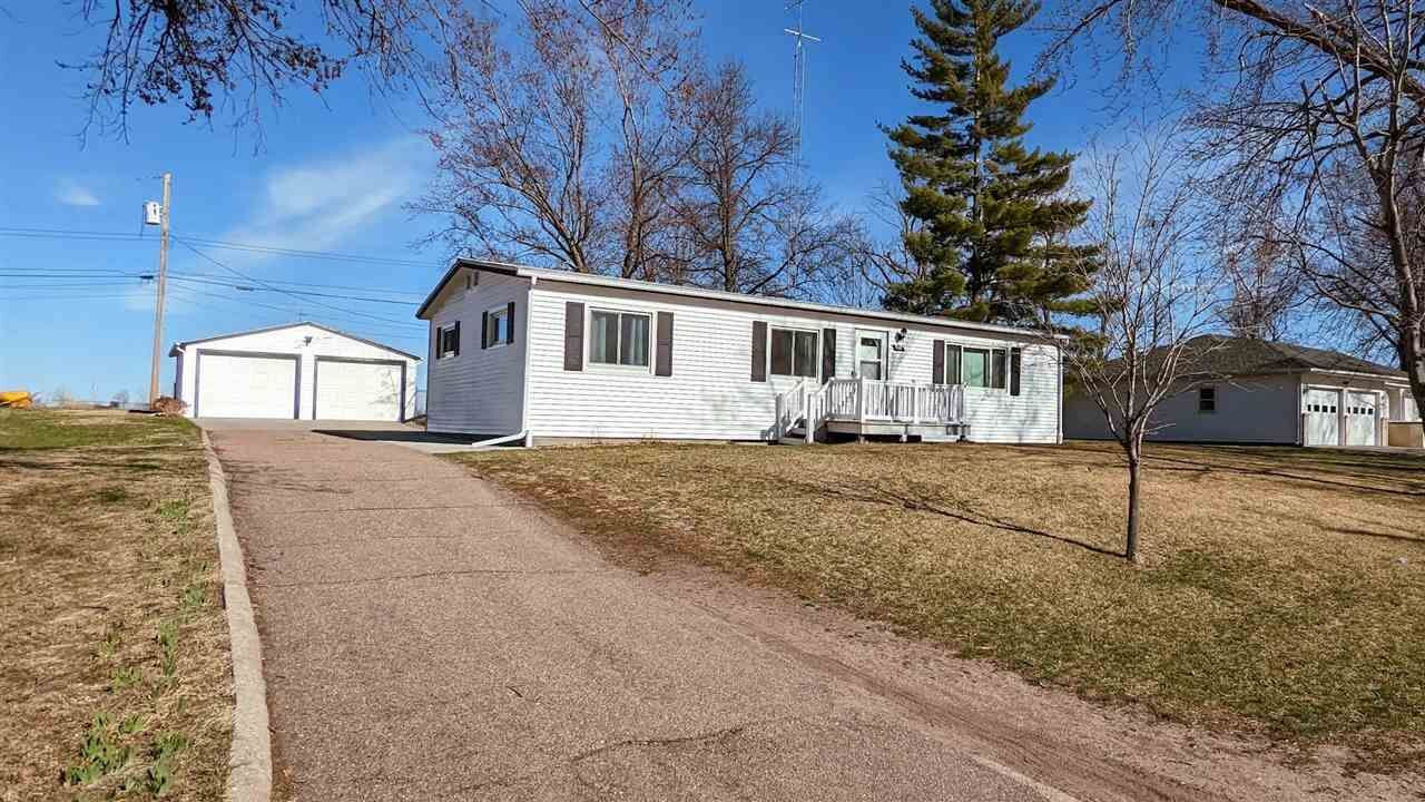 Property Photo: 507 S California St. NE 68781