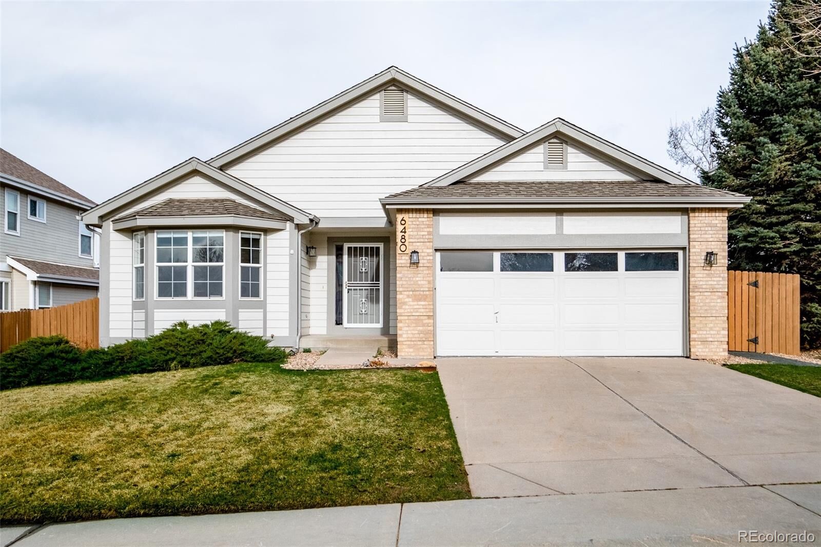Property Photo: 6480 McIntyre Court CO 80007