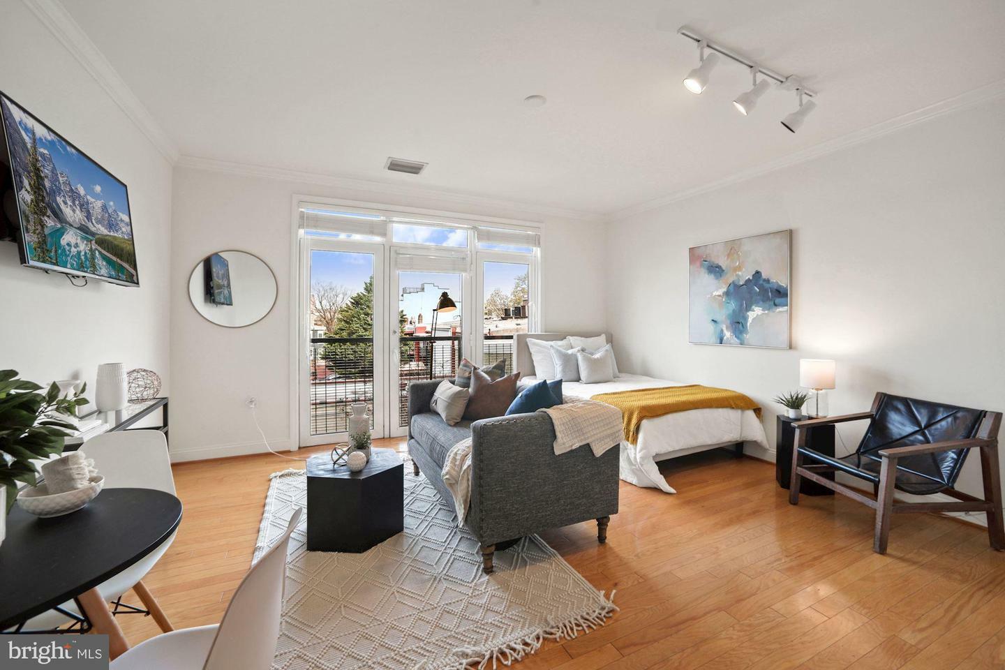 Property Photo: 1391 Pennsylvania Avenue SE 353 DC 20003