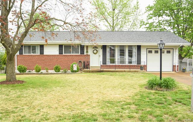 Property Photo: 4007 High Aire Drive 63125