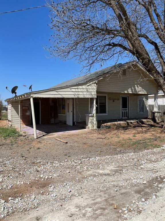 Property Photo:  315 4th Street  TX 79525 