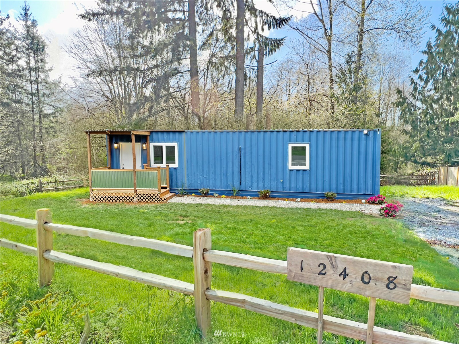 Property Photo:  12408 62nd Avenue E  WA 98373 