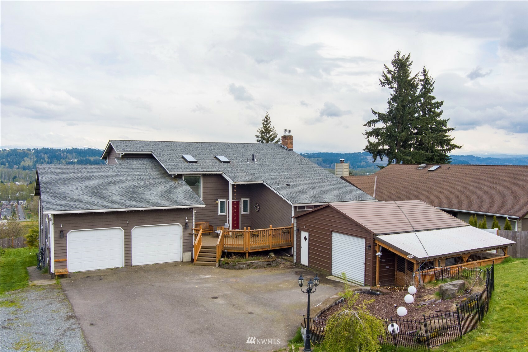 Property Photo:  38020 55th Avenue S  WA 98001 