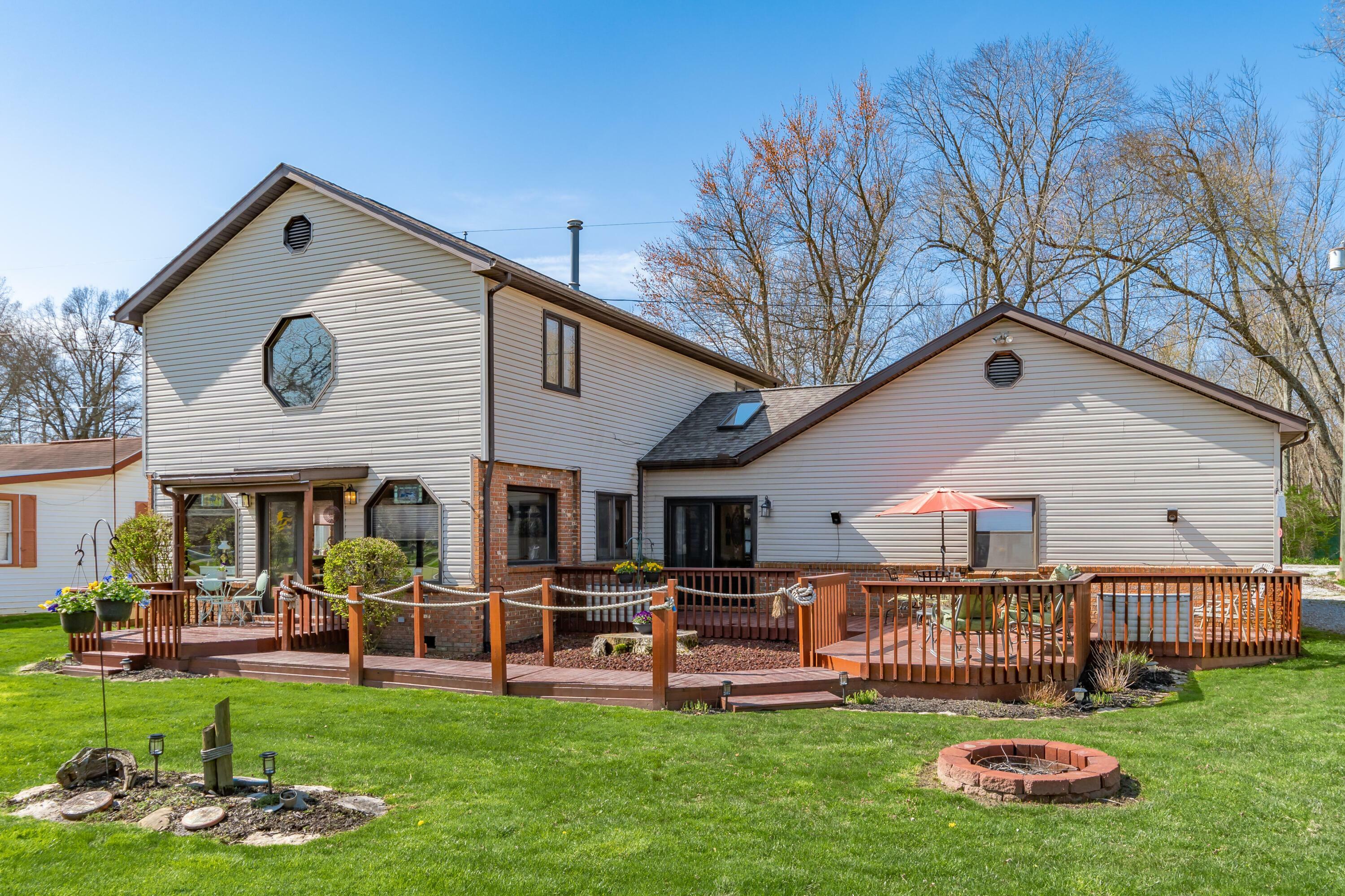 Property Photo: 14444 Mansbarger Lane OH 43076